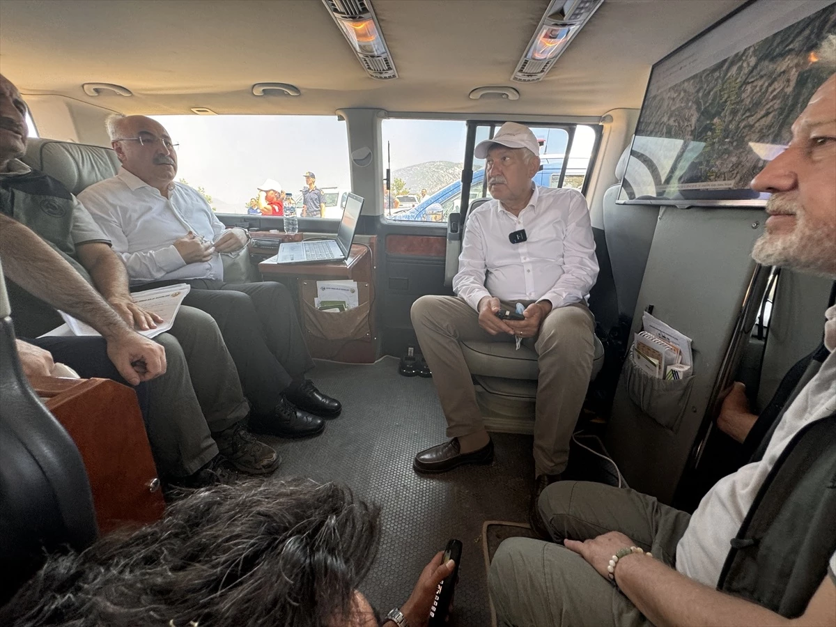 Adana Kozan’da Orman Yangını: Karadan ve Havadan Müdahale Devam Ediyor