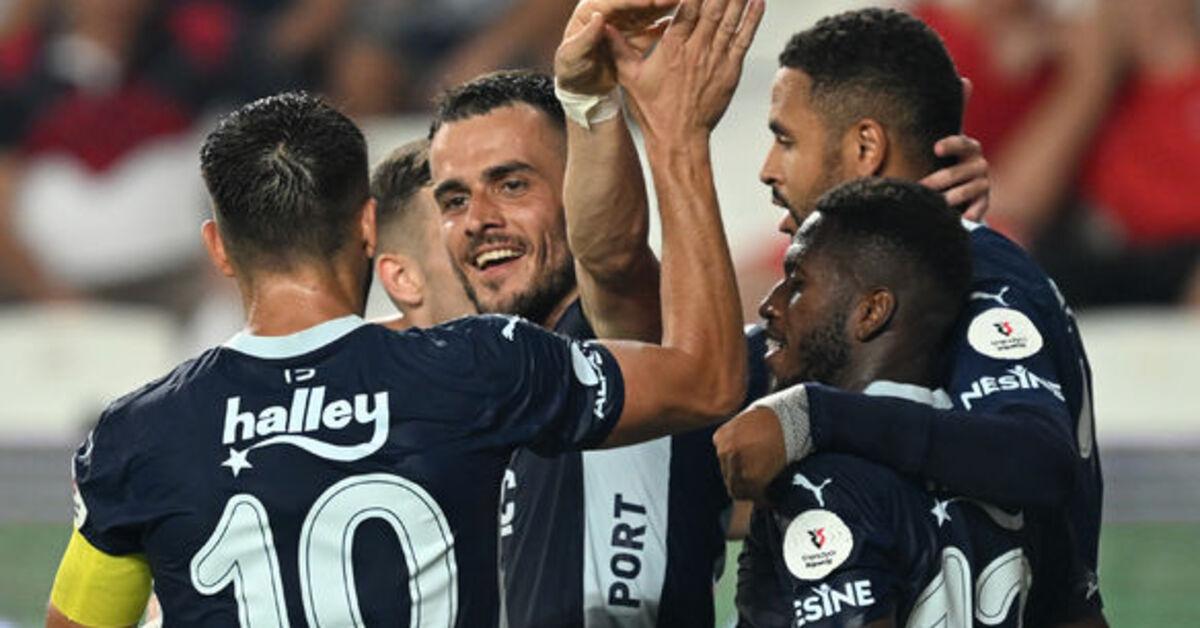 Fenerbahçe’de Filip Kostic: 3 puan çok önemliydi!