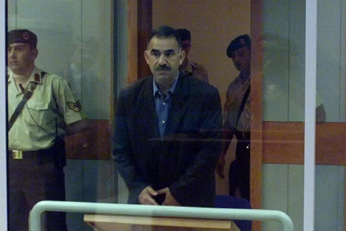 Abdullah Öcalan’dan tarihi çağrı: PKK kendini feshetmeli, tüm gruplar silah bırakmalı