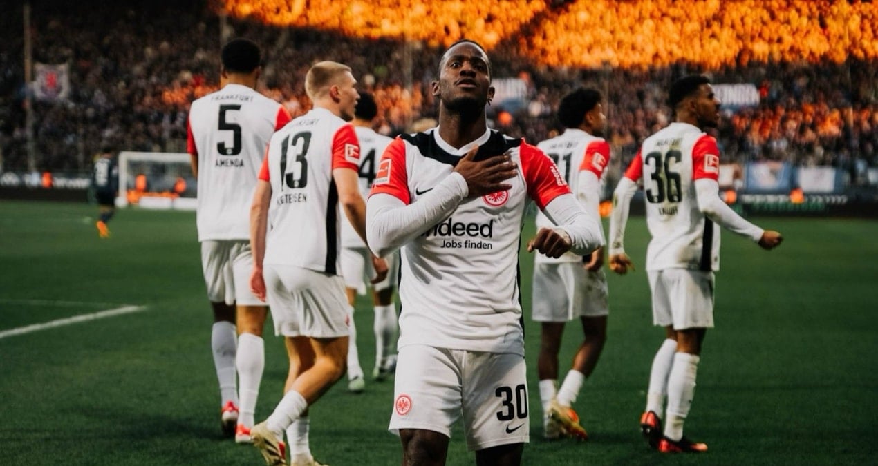 Batshuayi Anelka’yı tahtından etti!