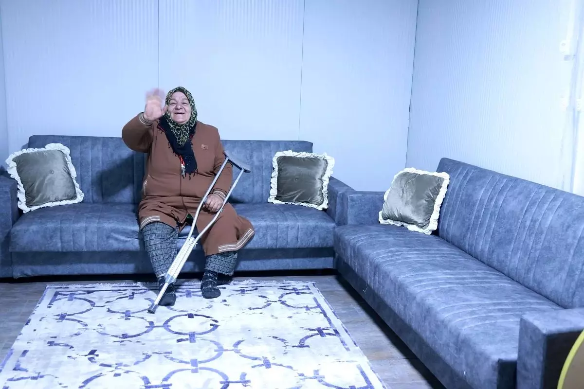 Kocaeli’de Ayşe Teyze’ye Yeni Bir Yuva