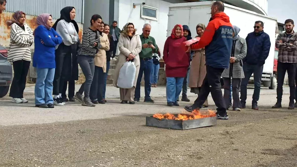 Tuşba’da Afet Eğitimi ve Tatbikat